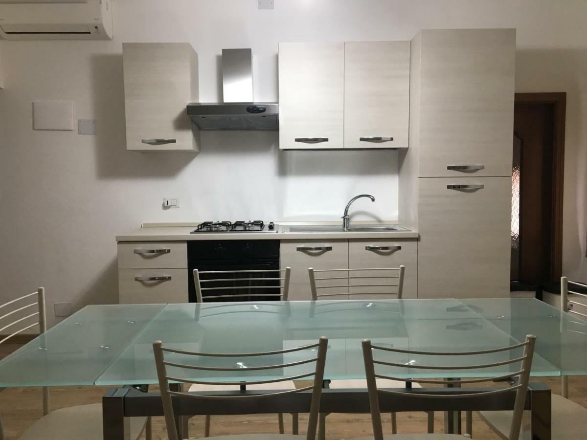 Juliet'S House Apartment Lettomanoppello ภายนอก รูปภาพ